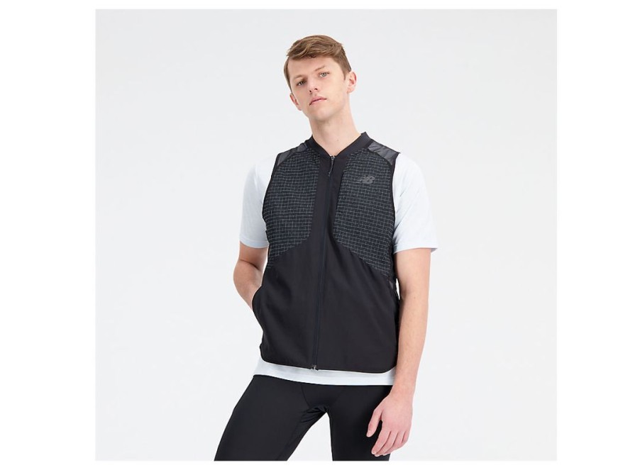 Men New Balance Jackets & Vests | Impact Run Luminous Packable Vest Black