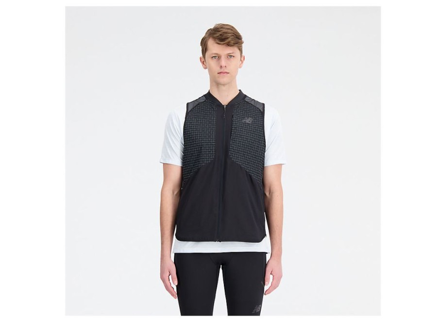 Men New Balance Jackets & Vests | Impact Run Luminous Packable Vest Black