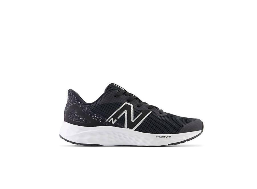 Kid New Balance Big Kids | Fresh Foam Arishi V4 Black With White And Silver Metallic