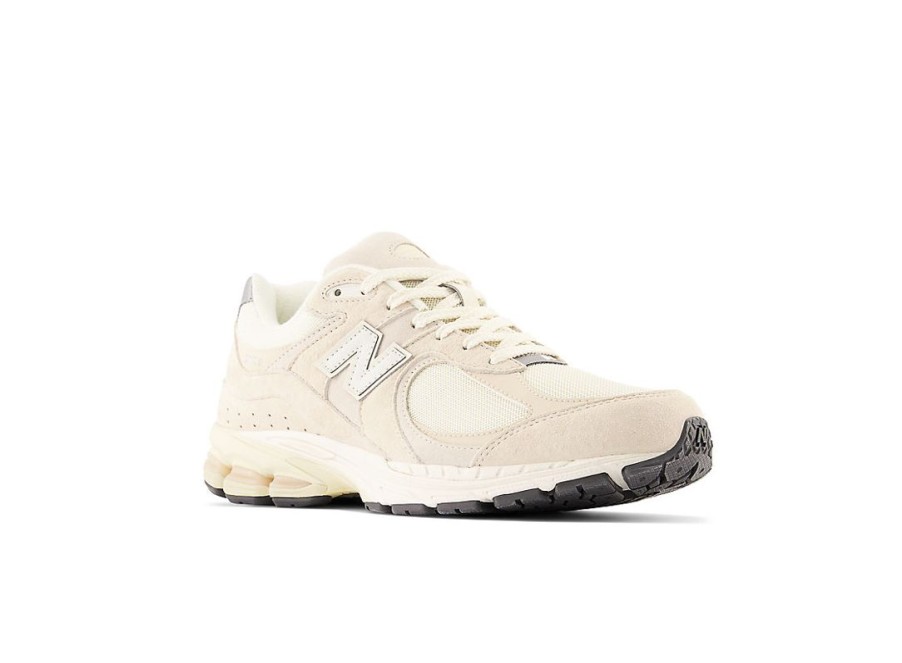 Men New Balance Lifestyle | 2002R Calm Taupe With Angora And Silver Metalic